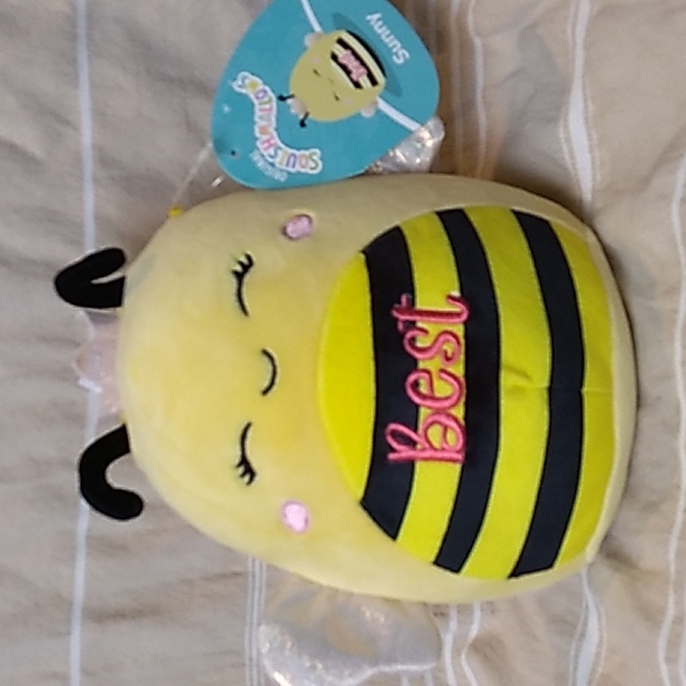 Sunny Original Squishmallows "Best" The Bee 7 x 8.5 inches 01.24.2022 Squishdate